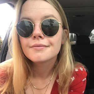 Meet your Posher, Paige